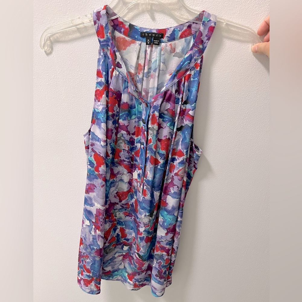 Like new Theory blouse in size medium